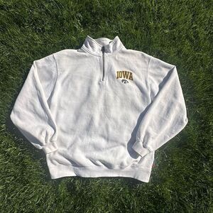White Iowa sweater 

Sweaters•Hoodies•Pants•Shirts•Shoes•Tops